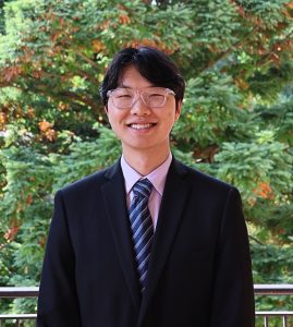 Headshot of Benjamin Wen.