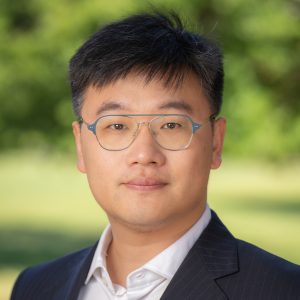 Headshot of Zongwei Zhou.